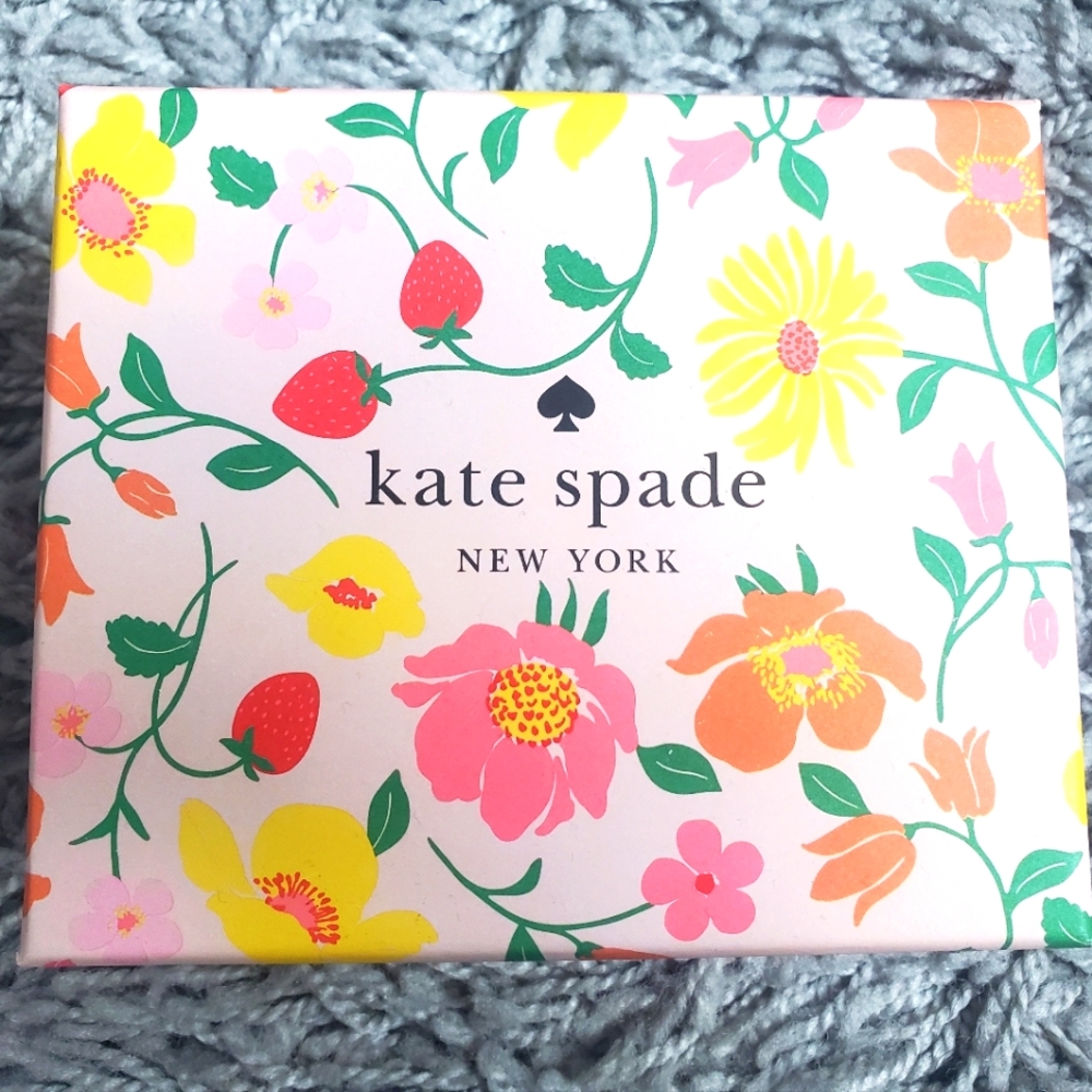 NWT kate spade NY pink card case with gift box